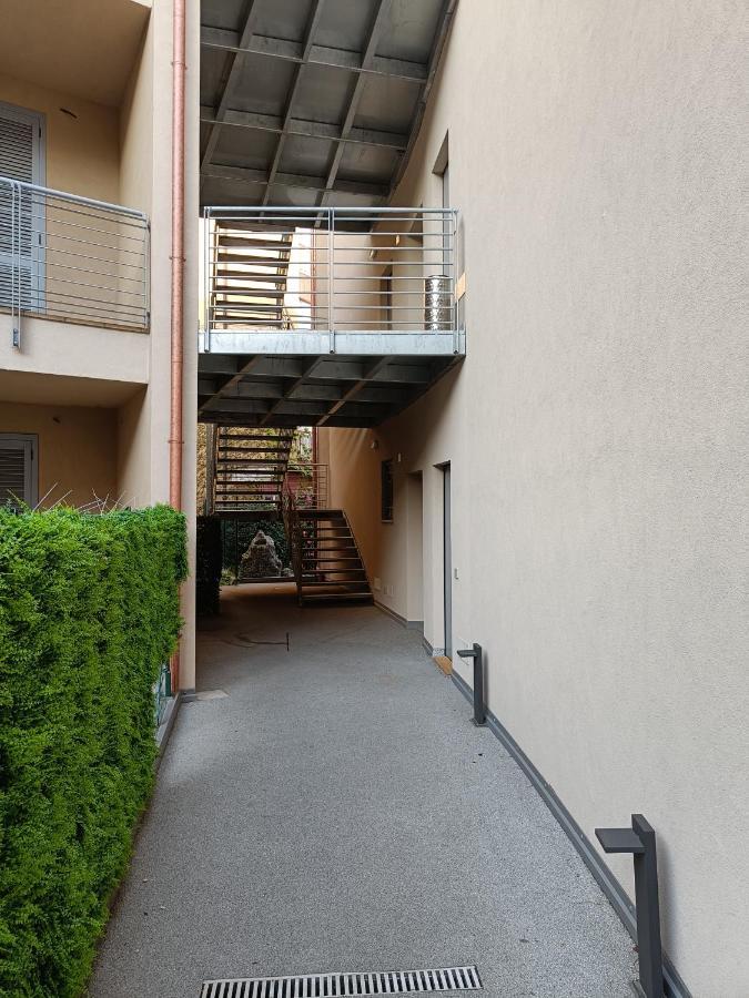 Apartment Near To Como - Donkey'S House Tavernerio Extérieur photo
